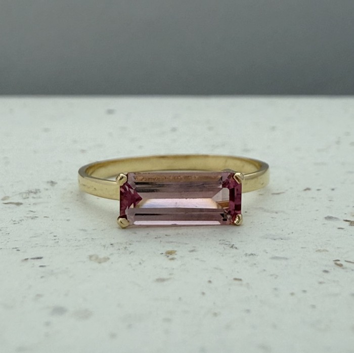 turmalin1,18ct-zloto-585-pierscionek-bkuemoss.jpg
