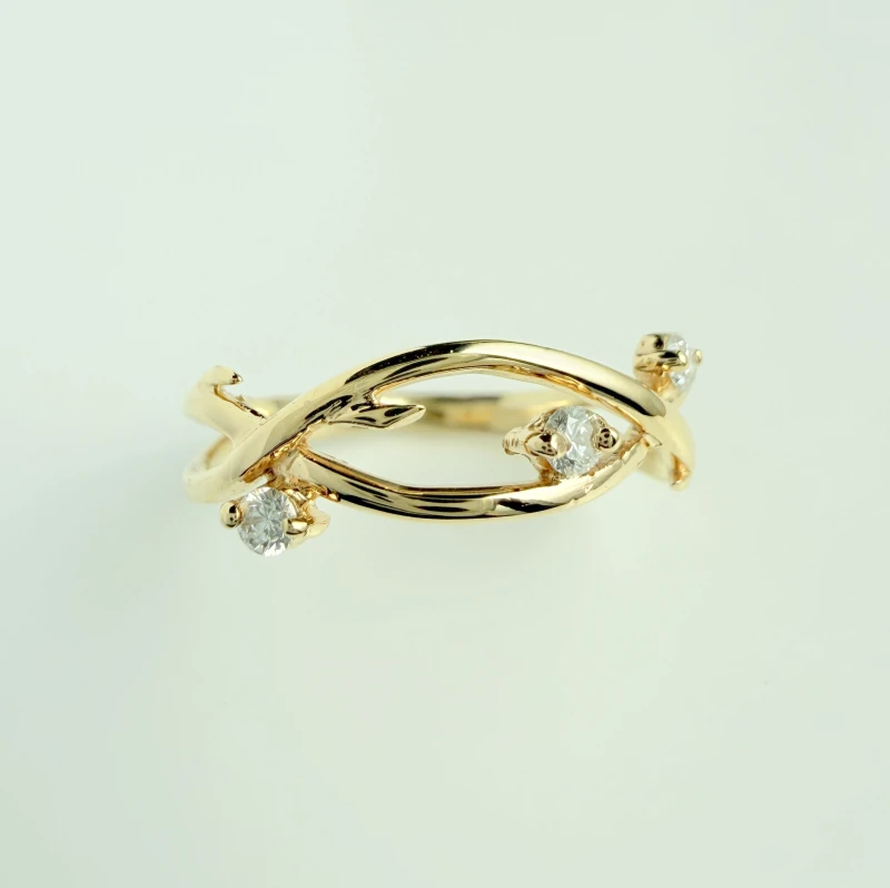 zloto585 pierscionek z brylantami 0,10ct-bluemoss.jpg