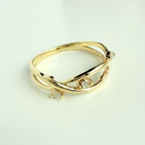 brylanty 0,10ct-zloto585-bluemoss.jpg