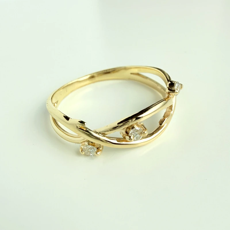 brylanty 0,10ct-zloto585-bluemoss.jpg