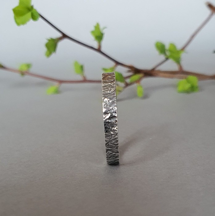 srebrna-obraczka-kuta-3mm.jpg