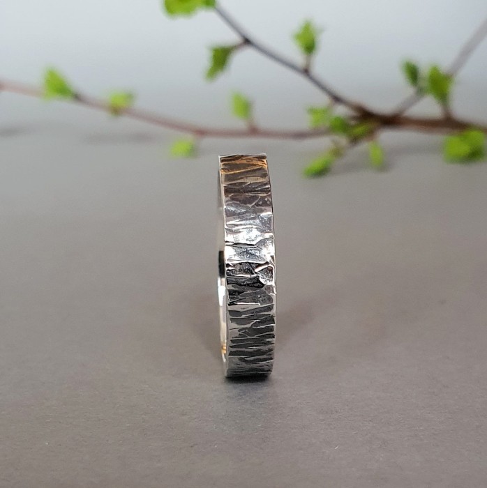 4,5mm-obraczka-kuta-srebro 925.jpg