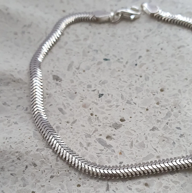 srebrna bransoletka żmijka 3,3 mm.jpg