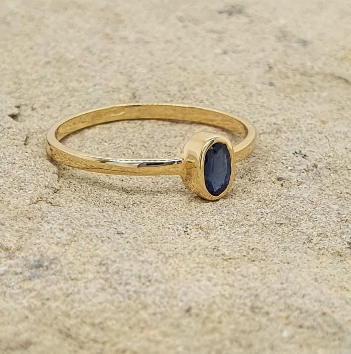 pierścionek z szafirem 0,28ct.jpg