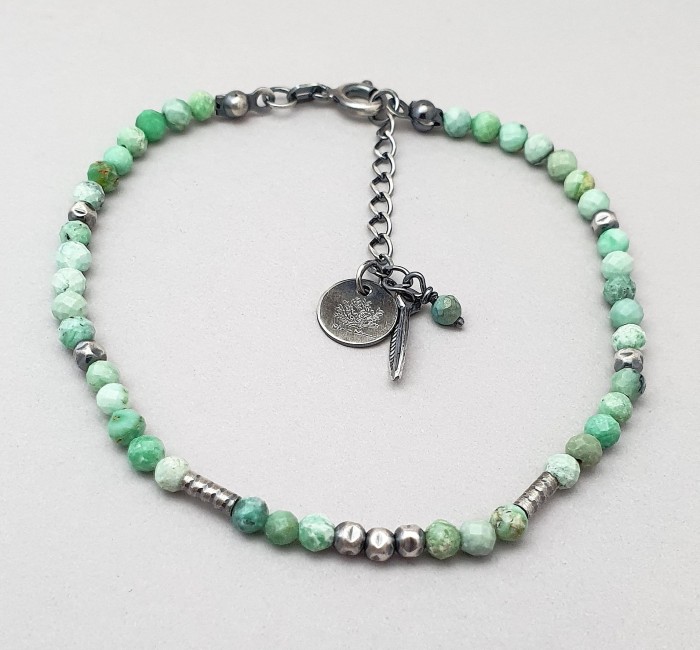 bransoletka z seledynowym turkusem.jpg